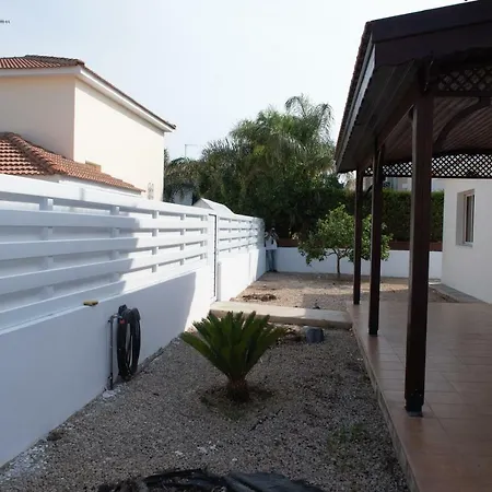 K.a.house Ferienhaus Mazotos